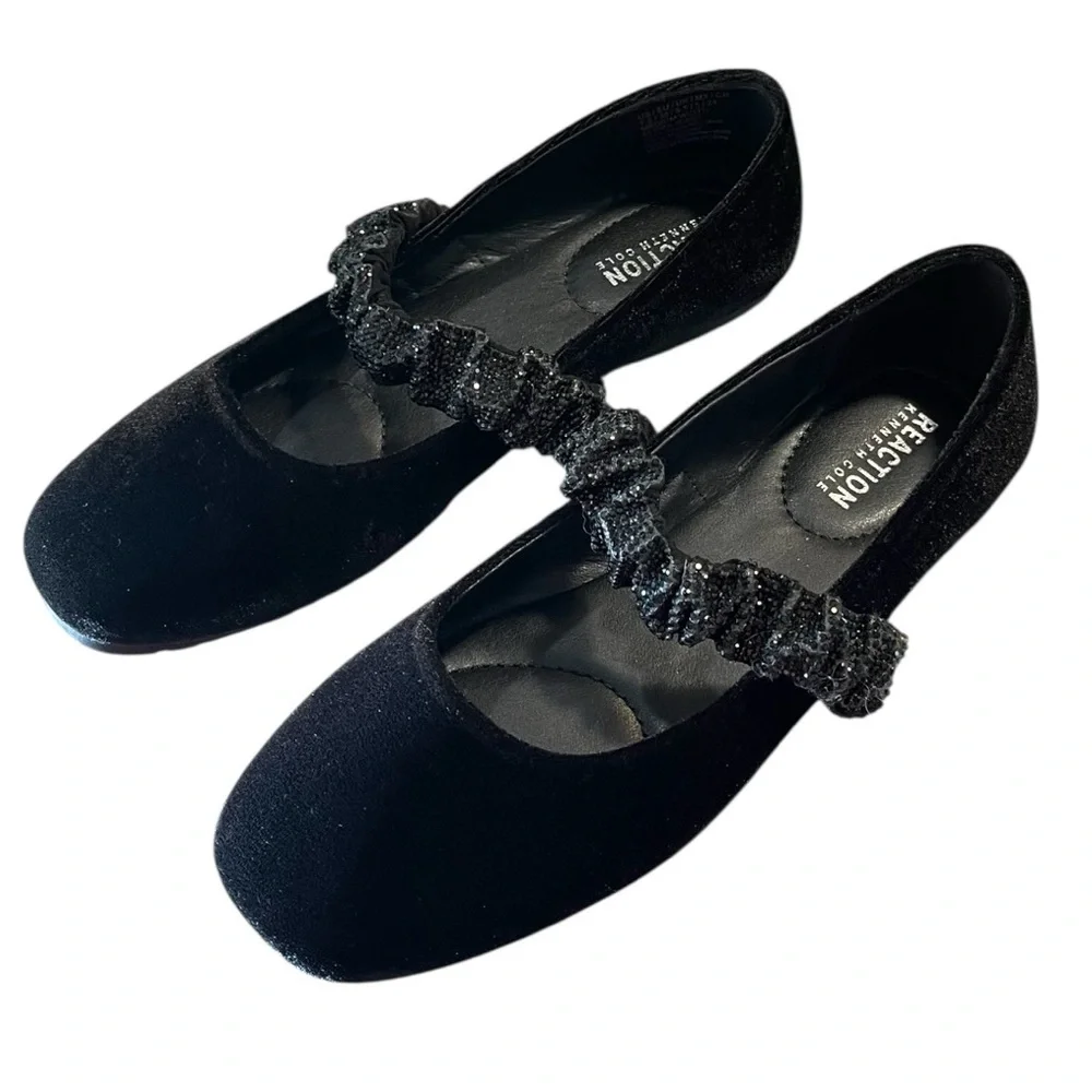 Kenneth Cole Reaction Black Velvet Jewel Ballet Flats Size 7.5